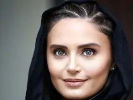 حمله مجری «پاورقی» به الناز شاکردوست پس از خبر خداحافظی‌اش