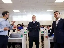 پزشکیان: باید بستر توسعه مهارت‌های فردی و گروهی دانش‌آموزان فراهم شود