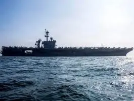 ارتش: نیروی دریایی ایران ناو آبراهام لینکلن را وادار به تغییر مسیر کرد