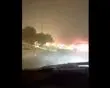  سقوط یک پل عابرپیاده در نجف در اثر طوفان شدید