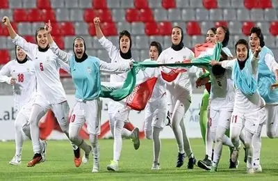چرا تیم فوتبال زنان به بازی‌های آسیایی اعزام نشد؟
