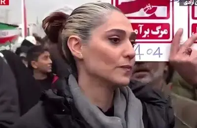 زینب خانم چهره یک راهپیمایی ۲۲ بهمن امسال بود