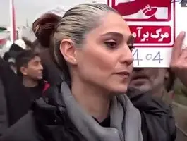 زینب خانم چهره یک راهپیمایی ۲۲ بهمن امسال بود