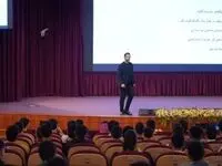 گفتگو با استایلیست و کارآفرین : پول به دست آوردن همه زندگی نیست