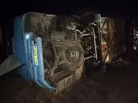 بازداشت مدیر مدرسه فرزانگان کرمان و پلمب یک مرکز معاینه فنی