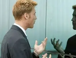 چند نکته درباره کسانی که با خودشان حرف می زنند