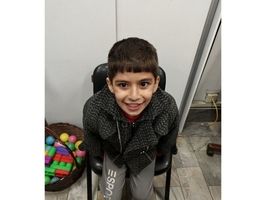 لحظه بازگرداندن پسر بچه گمشده اتیسمی به خانه اش/ ویدئو