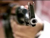 شرور معروف ایذه معروف به ابول کورکور جلوی دوربین خودکشی کرد + ویدیو +۱۸