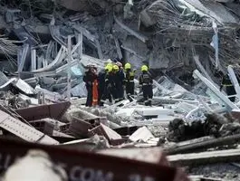 برشی از خسارات تایلند در پی زلزله ۷٫۷ ریشتری/ اعلام وضعیت اضطراری در تایلند