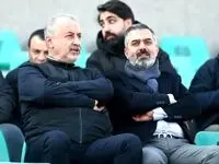 در زمینه رعایت سقف قرارداد اشتباه کردم/ تیر اصلی را اینجا به پرسپولیس زدند/ گفتید جریمه می‌کنید، حالا کجایید؟