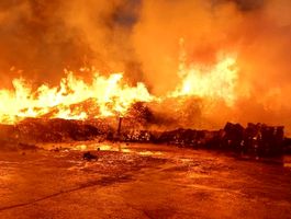 انبار شرکت ‎میهن آتش گرفت