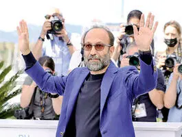 اصغر فرهادی و پگاه آهنگرانی در جشنواره فیلم کن، به یاد بچه های میناب خواهند بود؟
