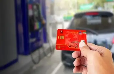 تمامی کارت های سوخت تا پایان سال به کارت بانکی متصل می‌شود