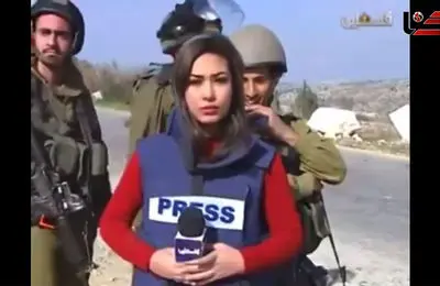 فیلم بی شرمی سربازان اسرائیلی با خبرنگار زن