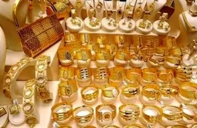 سکه در کانال ۱۹۰ میلیون/ افزایش قیمت ها شدید شد/جدیدترین قیمت‌ها در بازار طلا، سکه و ارز، ۱۹ بهمن ۱۴۰۴/ جدول